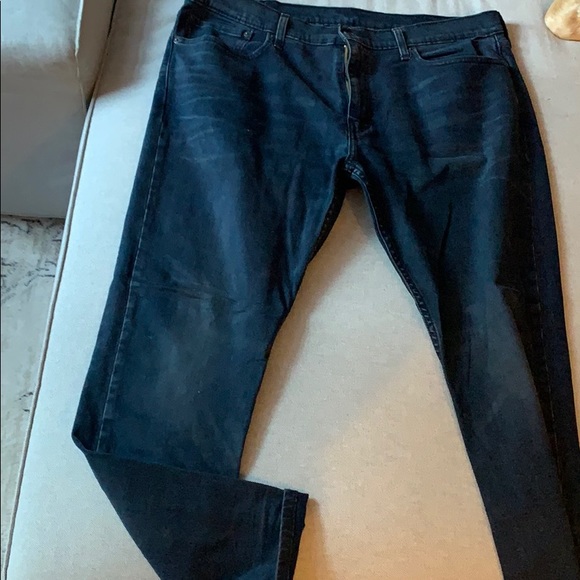 Levi men’s jeans - Picture 2 of 3